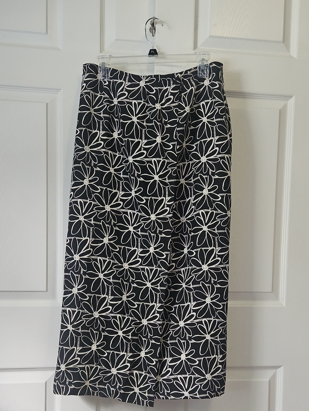 Patrick Christopher 100% Silk Black White  Midi Skirt Women’s Size 10